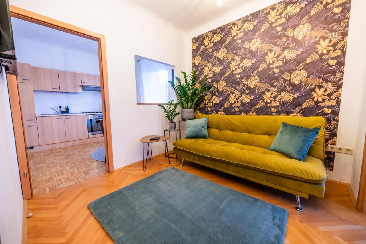 Modernes Appartement Graz Esterno foto